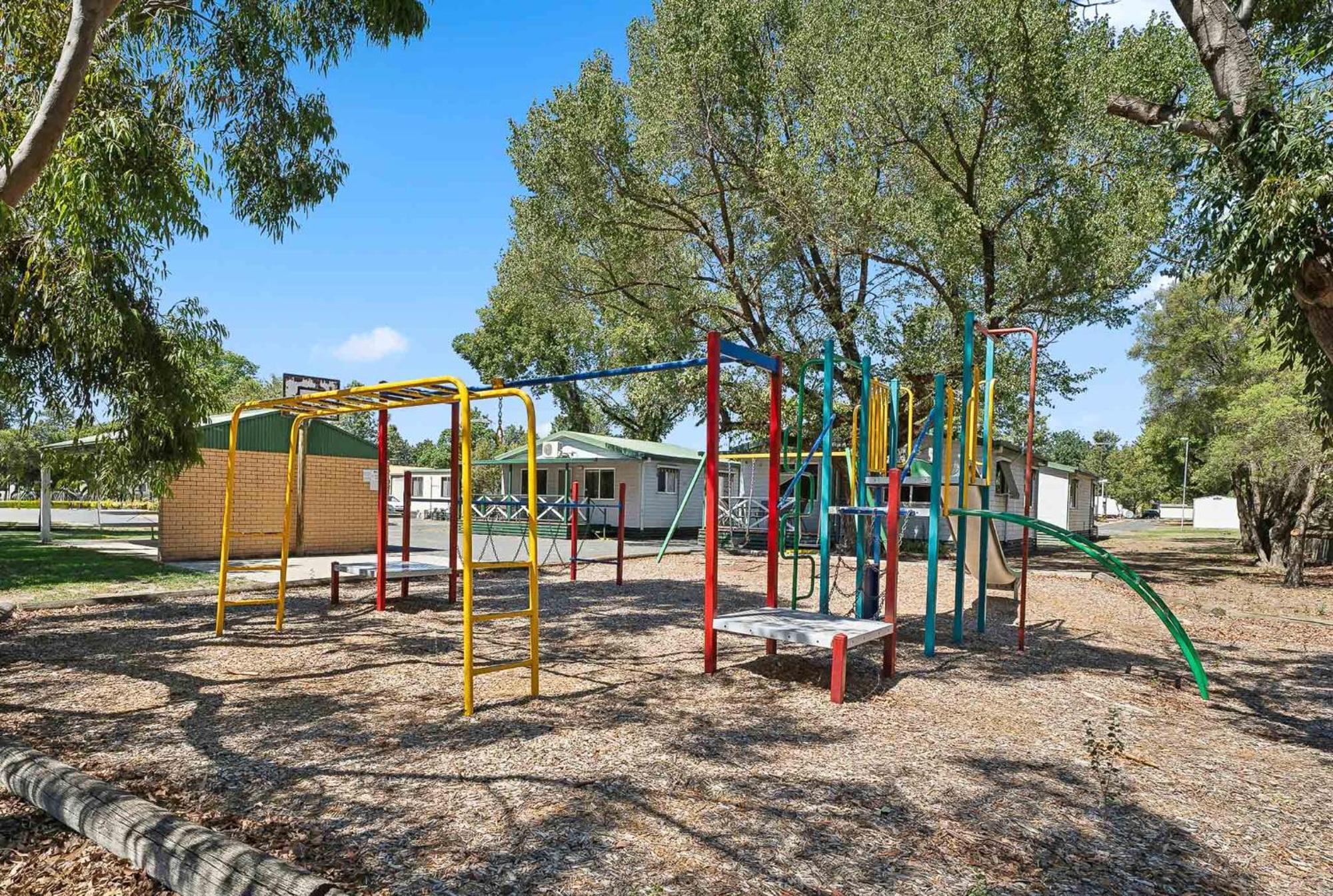 Borderland Wodonga Holiday Park Luaran gambar